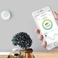 Airthings Wave  Airthings Wave är en radondetektor som snabbt kan berätta om radonnivån ligger inom gränsen eller om den är för hög.  Pris 2280,00 SEK